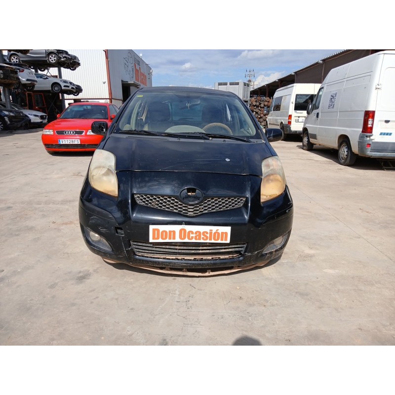 TOYOTA YARIS (_P9_) 2011