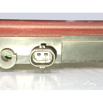 Recambio de luz central de freno para audi a1 (8x1, 8xk) 1.2 tfsi referencia OEM IAM 8X0945097  