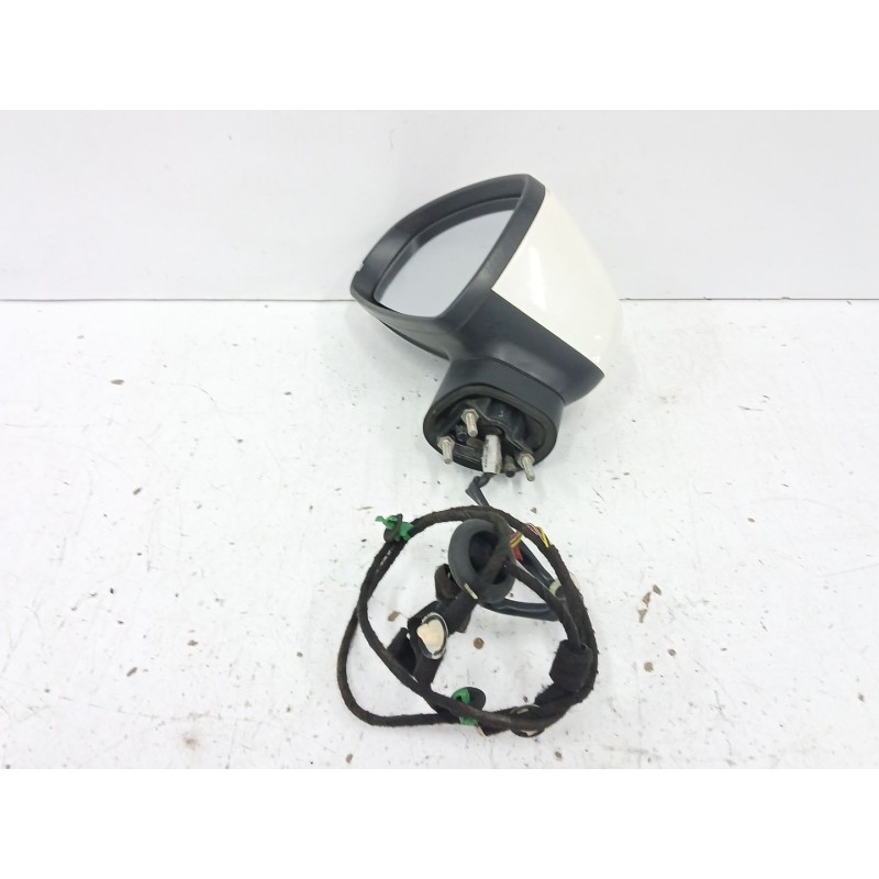 RETROVISOR IZQUIERDO