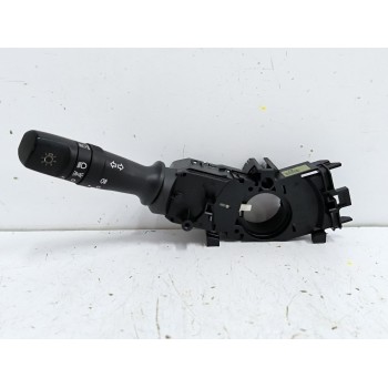Recambio de mando luces para kia rio iii (ub) 1.25 cvvt referencia OEM IAM   
