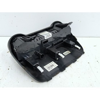 Recambio de mando climatizador para kia stonic (yb) 1.0 t-gdi referencia OEM IAM 97250H8220SA1  