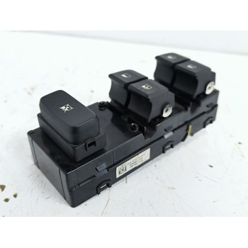 Recambio de mando elevalunas delantero izquierdo para kia stonic (yb) 1.0 t-gdi referencia OEM IAM 93570H8000WK  
