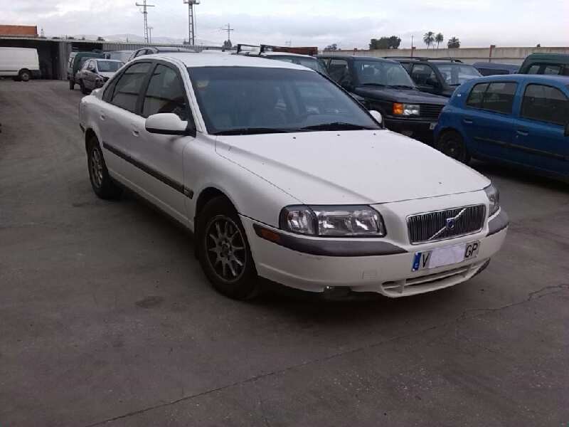 VOLVO S80 BERLINA