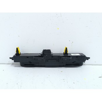 Recambio de warning para kia stonic (yb) 1.0 t-gdi referencia OEM IAM 93790H8010WK  