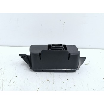 Recambio de mando multifuncion para kia stonic (yb) 1.0 t-gdi referencia OEM IAM 84757H8AA0  