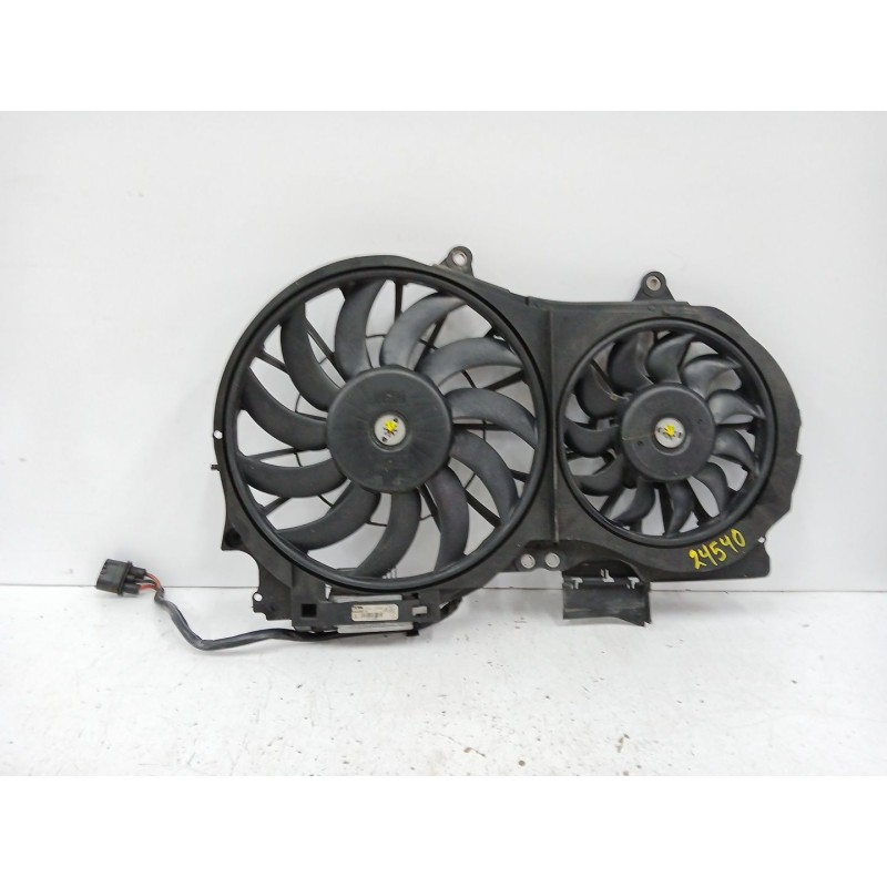 Recambio de electroventilador para audi a4 b7 (8ec) 2.0 referencia OEM IAM 8E0121205M  