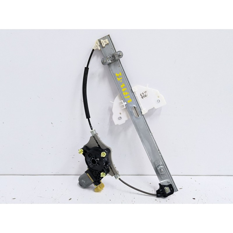 Recambio de elevalunas trasero izquierdo para kia stonic (yb) 1.0 t-gdi referencia OEM IAM 83401H8100  