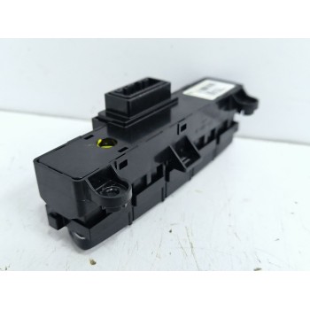 Recambio de mando multifuncion para kia stonic (yb) 1.0 t-gdi referencia OEM IAM 93300H8140  