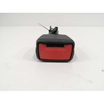 Recambio de enganche cinturon derecho para audi a4 avant (8w5) sport edition quattro referencia OEM IAM 8W0857755 DELANTERO 