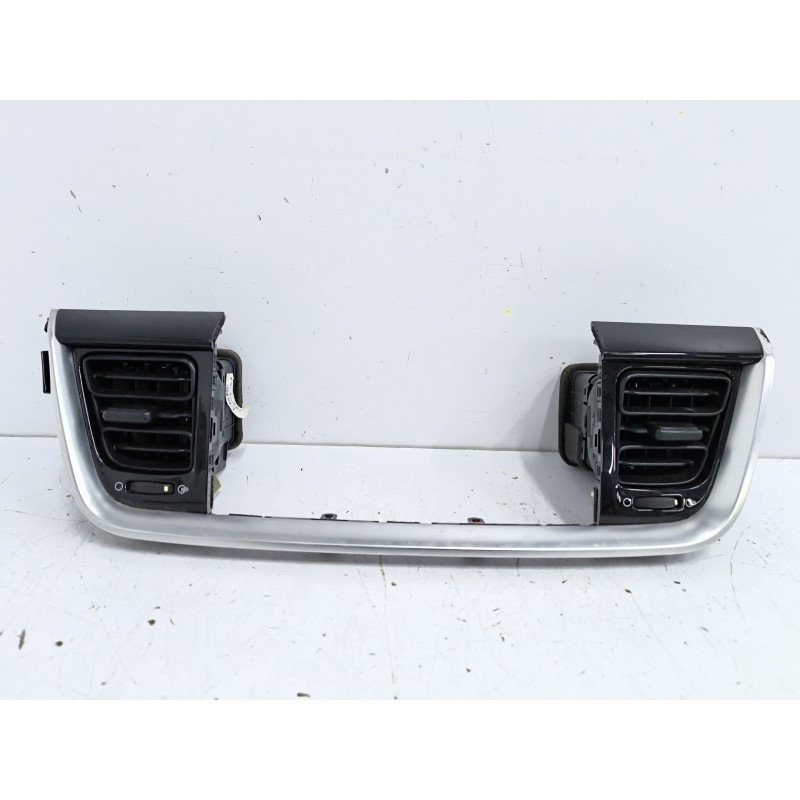 Recambio de rejilla aireadora para kia stonic (yb) 1.0 t-gdi referencia OEM IAM H897420000  
