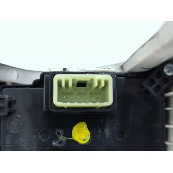Recambio de mando volante para kia stonic (yb) 1.0 t-gdi referencia OEM IAM 299181022  