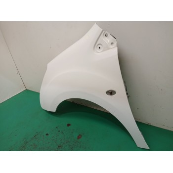 Recambio de aleta delantera izquierda para peugeot partner tepee 1.6 hdi 90 referencia OEM IAM 7840W2  