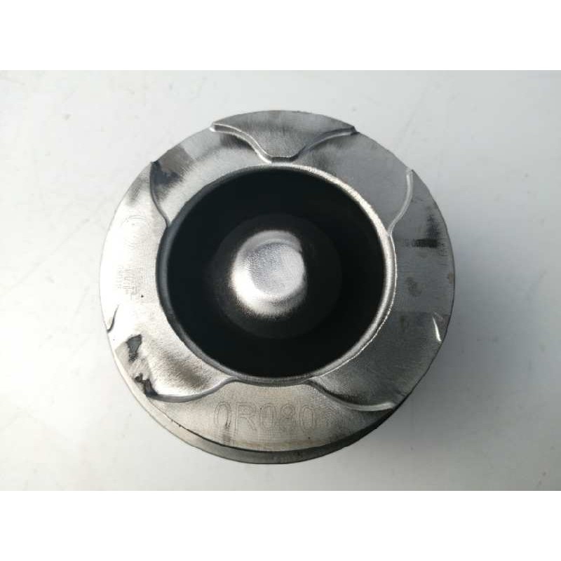Recambio de piston para toyota rav 4 iv (_a4_) 2.2 d 4wd (ala49) referencia OEM IAM 131010R080 0R080 