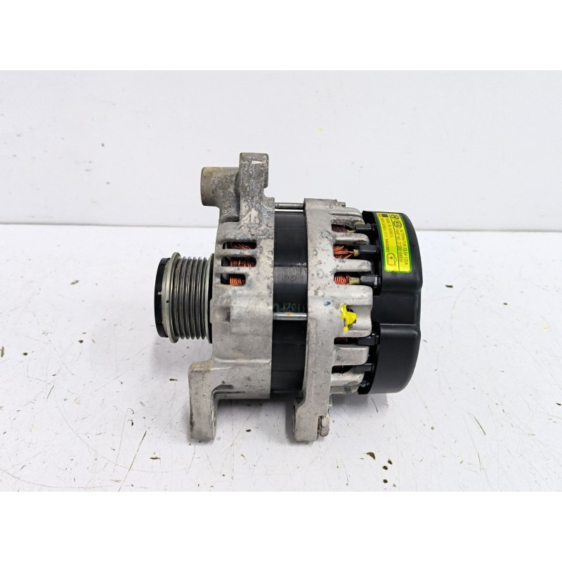 Recambio de alternador para kia stonic (yb) 1.0 t-gdi referencia OEM IAM 3730004950  
