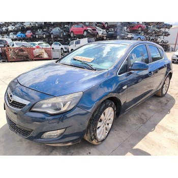 opel astra j (p10) del año 2012