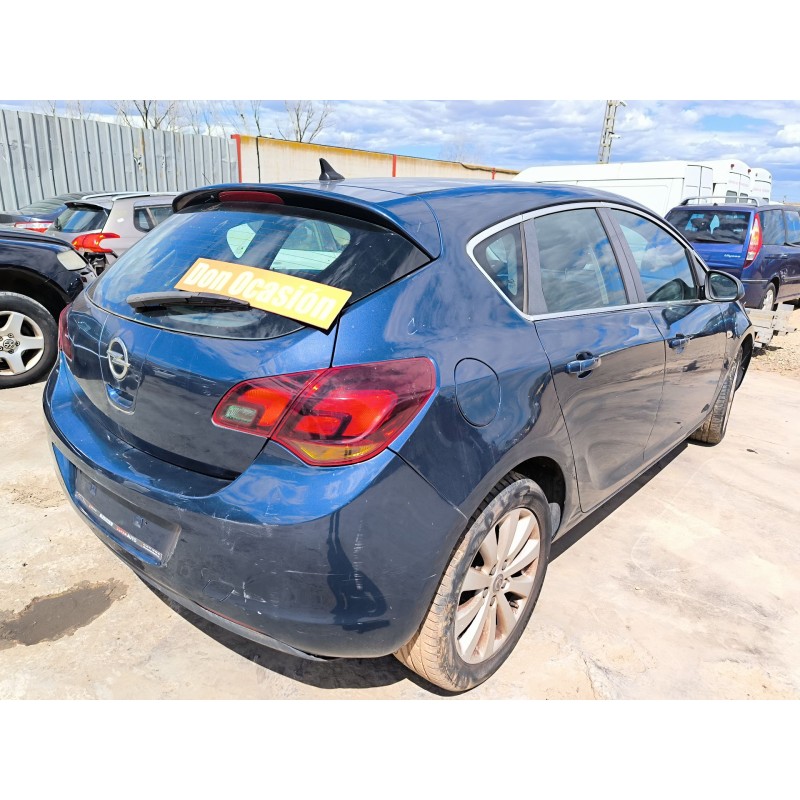 OPEL ASTRA J (P10) 2012