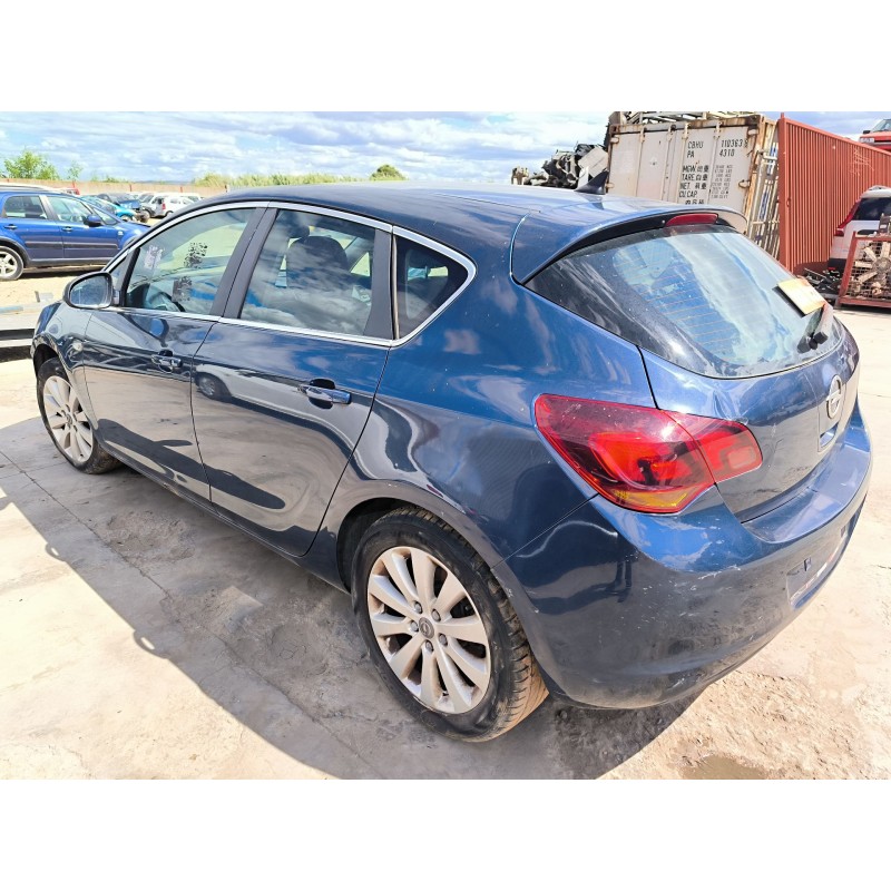 OPEL ASTRA J (P10) 2012
