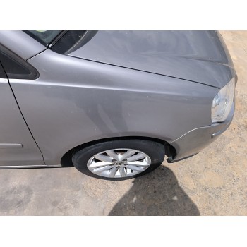 Recambio de aleta delantera derecha para volkswagen polo iv (9n_, 9a_) 1.4 tdi referencia OEM IAM 6Q0821106E  