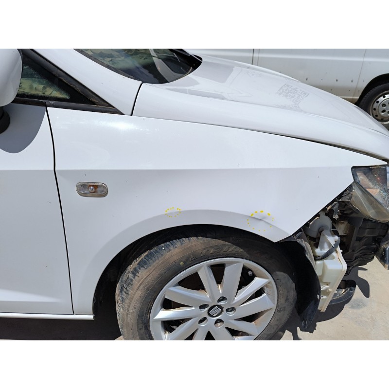 Recambio de aleta delantera derecha para seat ibiza iv (6j5, 6p1) 1.0 referencia OEM IAM 6J0821022D  