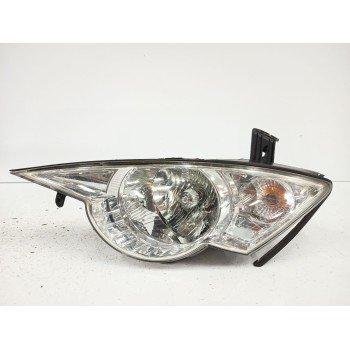 Recambio de faro izquierdo para ssangyong actyon i 2.0 xdi referencia OEM IAM 8310131303  