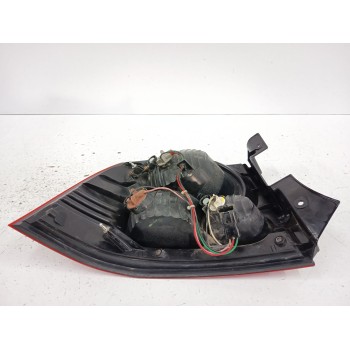 Recambio de piloto trasero derecho para ssangyong actyon i 2.0 xdi referencia OEM IAM 8360231015  