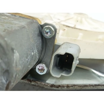 Recambio de elevalunas delantero derecho para ssangyong actyon i 2.0 xdi referencia OEM IAM 7232109004  