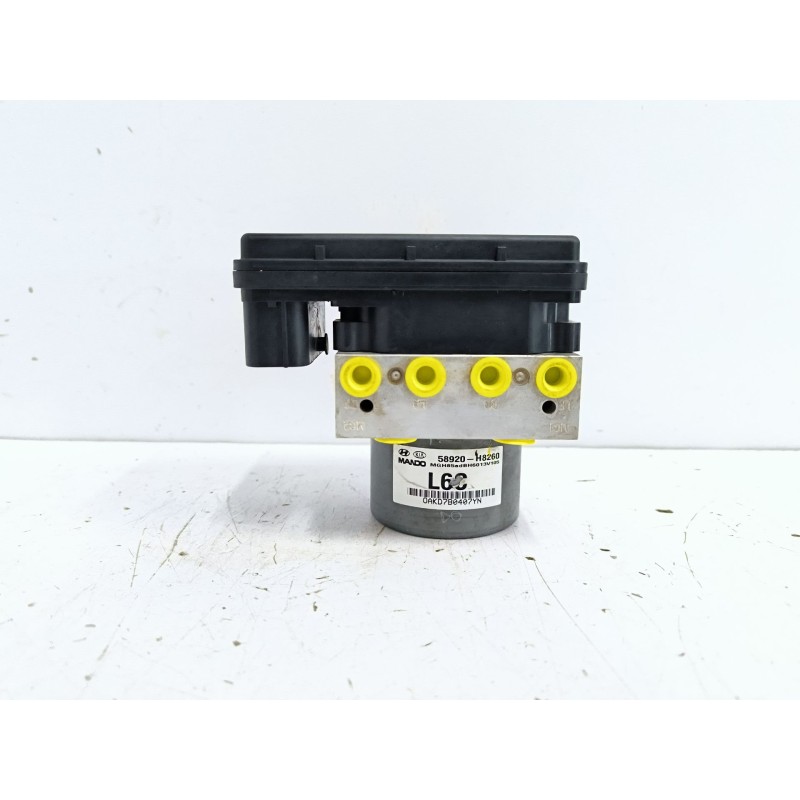 Recambio de abs para kia stonic (yb) 1.0 t-gdi referencia OEM IAM 58920H8260  