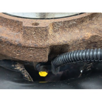 Recambio de mangueta delantera derecha para ssangyong actyon i 2.0 xdi referencia OEM IAM 4121109007  