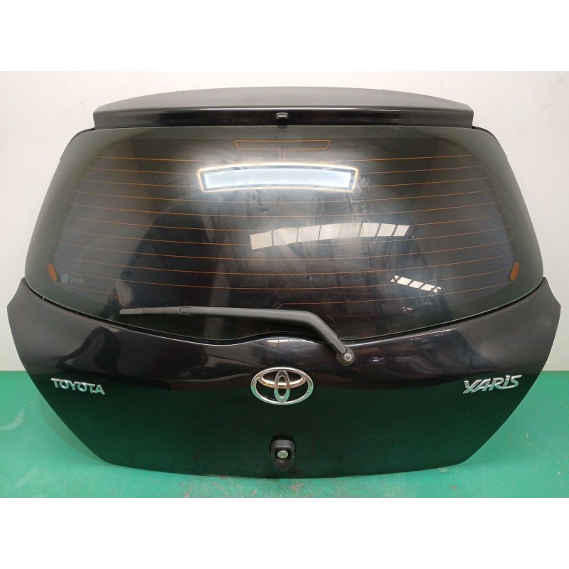 Recambio de porton trasero para toyota yaris (_p9_) 1.4 d-4d (nlp90_) referencia OEM IAM 670050D030  