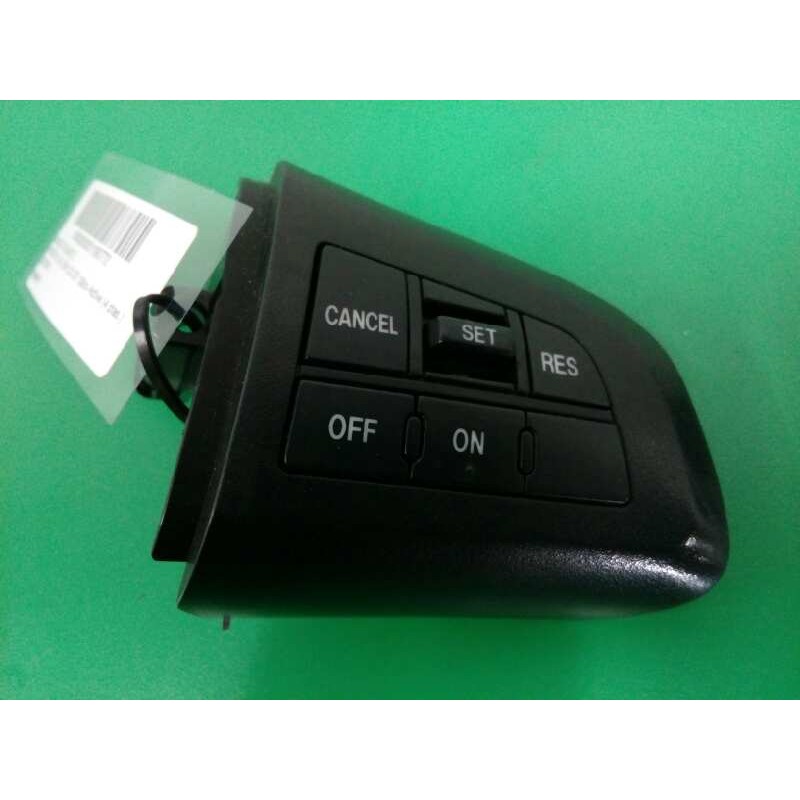Recambio de mando volante para mazda 6 lim. (gh) 2.2 de 129cv active (4 ptas.) referencia OEM IAM 75B979  