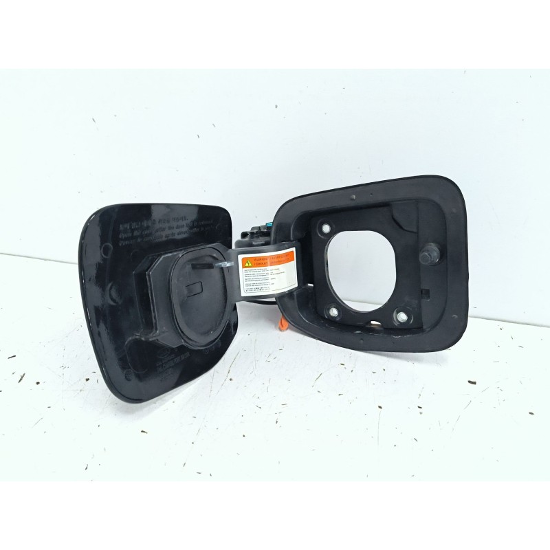 TAPA EXTERIOR COMBUSTIBLE