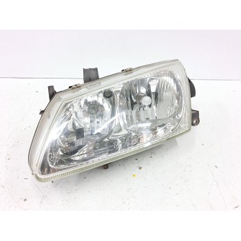 Recambio de faro izquierdo para nissan almera ii (n16) 2.2 di referencia OEM IAM   