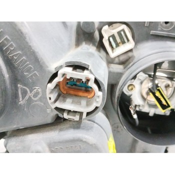 Recambio de faro izquierdo para nissan almera ii (n16) 2.2 di referencia OEM IAM   