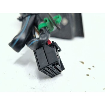 Recambio de retrovisor izquierdo para volkswagen touran (1t1, 1t2) 1.9 tdi referencia OEM IAM   