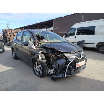 toyota yaris (_p13_) del año 2016
