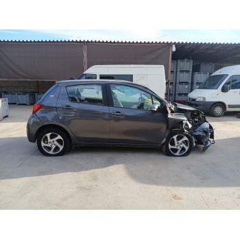 toyota yaris (_p13_) del año 2016