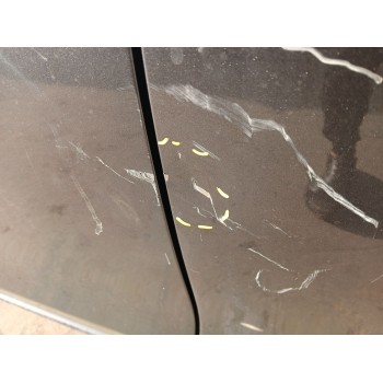 Recambio de puerta trasera izquierda para toyota yaris (_p13_) 1.5 hybrid (nhp130_) referencia OEM IAM   