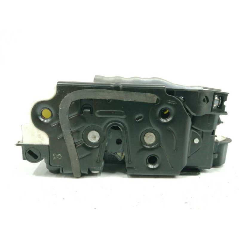 Recambio de cerradura puerta trasera derecha para volkswagen golf vii lim. 1.6 tdi dpf referencia OEM IAM 5K4839016Q Recambio de cerradura puerta trasera derecha para volkswagen golf vii lim. 1.6 tdi dpf referencia OEM IAM 5K4839016Q