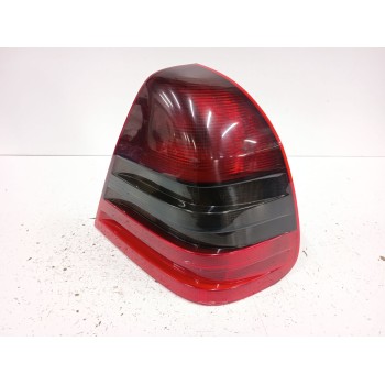 Recambio de piloto trasero derecho para mercedes-benz clase c (w202) c 180 (202.018) referencia OEM IAM 2028203664  