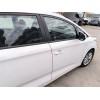Recambio de puerta delantera derecha para kia carens iv 1.6 gdi referencia OEM IAM 76004A4000  