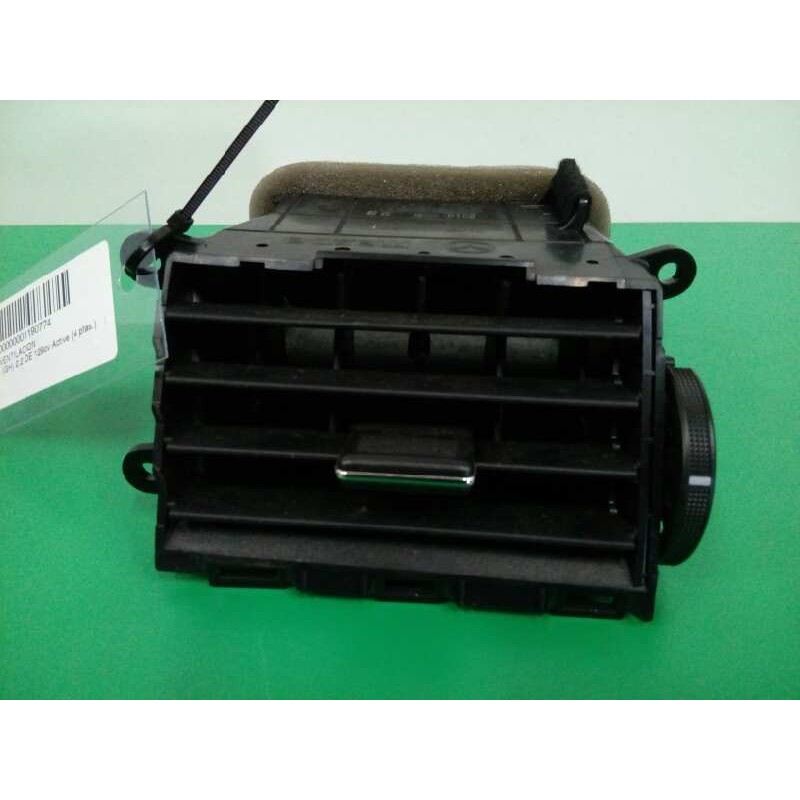 Recambio de rejilla aireadora para mazda 6 lim. (gh) 2.2 de 129cv active (4 ptas.) referencia OEM IAM GS1EGM931 CENTRAL IZQUIERD