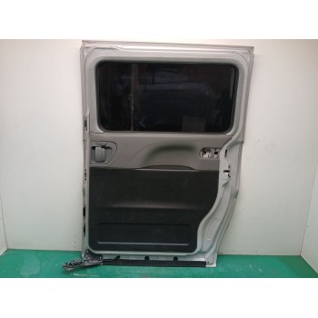 Recambio de puerta lateral corredera derecha para hyundai h 1 2.5 crdi cat referencia OEM IAM 770024A730  
