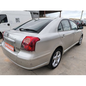 toyota avensis (_t25_) del año 2007
