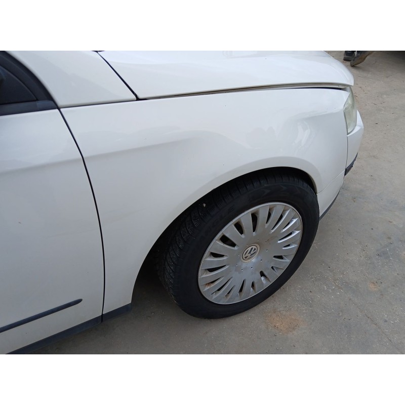 Recambio de aleta delantera derecha para volkswagen passat b6 (3c2) 2.0 tdi referencia OEM IAM   