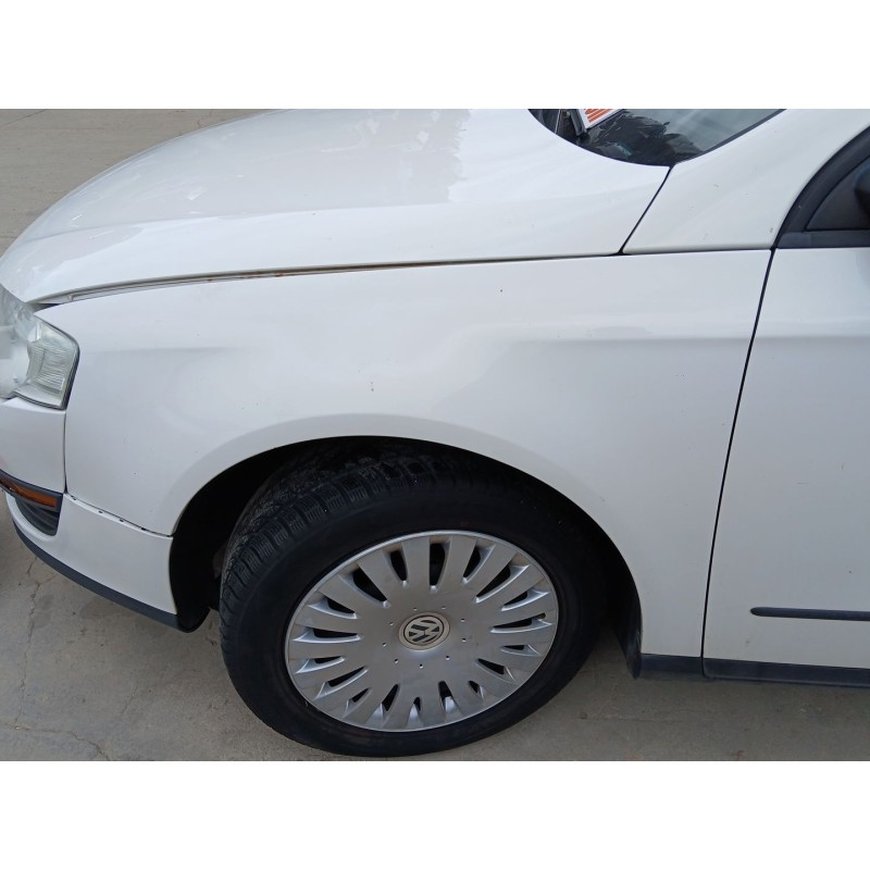 Recambio de aleta delantera izquierda para volkswagen passat b6 (3c2) 2.0 tdi referencia OEM IAM   