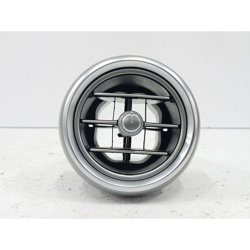 Recambio de rejilla aireadora para mercedes-benz clase c coupé (c205) c 180 (205.340) referencia OEM IAM A2058303900  