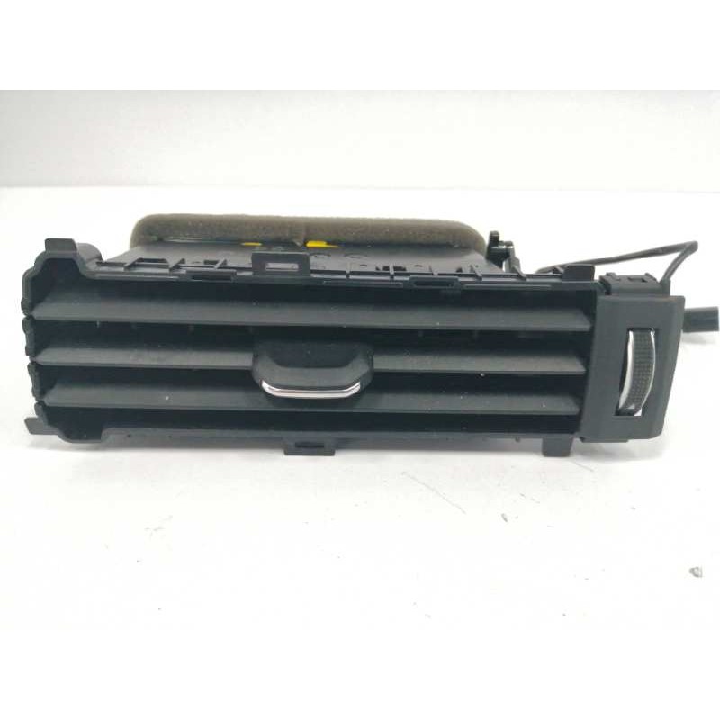 Recambio de rejilla aireadora para audi a4 avant (8w5) sport edition quattro referencia OEM IAM  CENTRAL DERECHA 