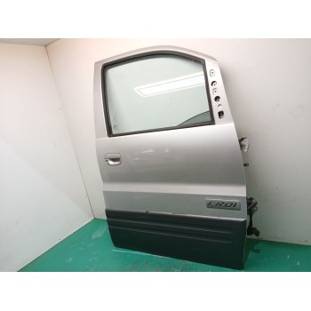 Recambio de puerta delantera derecha para hyundai h 1 2.5 crdi cat referencia OEM IAM 760044A302  