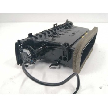 Recambio de rejilla aireadora para audi a4 avant (8w5) sport edition quattro referencia OEM IAM  CENTRAL DERECHA 