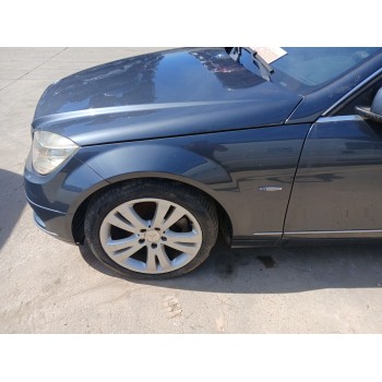 Recambio de aleta delantera izquierda para mercedes-benz clase c (w204) c 200 cdi (204.007, 204.006) referencia OEM IAM   